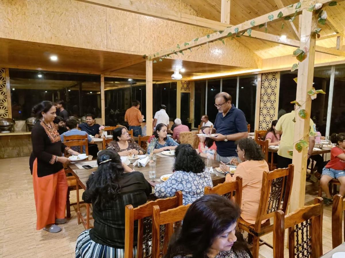 Skywood Resort Shoghi Shogi 外观 照片