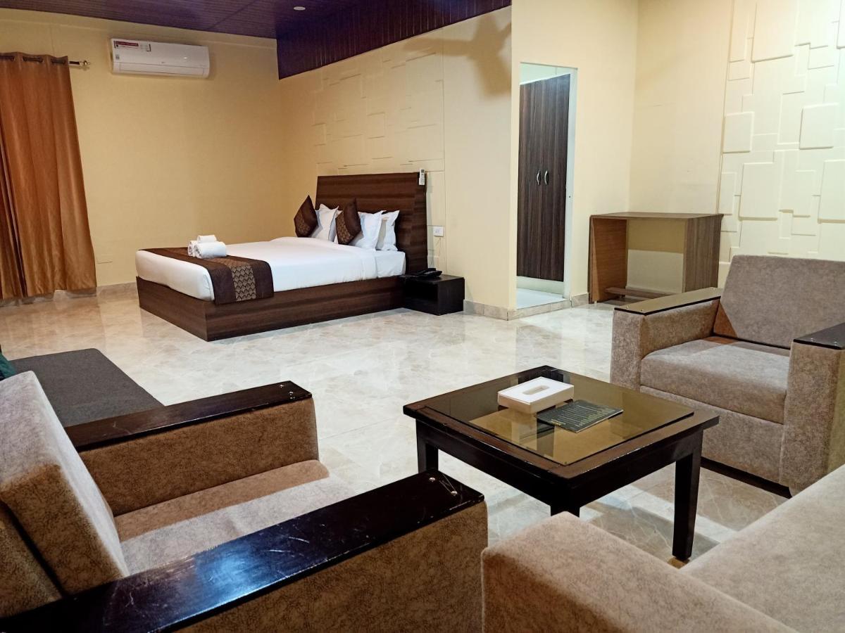 Skywood Resort Shoghi Shogi 外观 照片